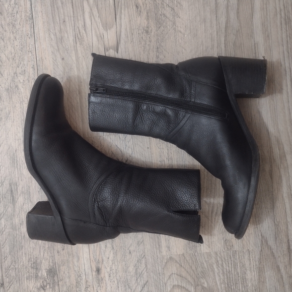 BCBG Black Leather Boots - Picture 10 of 10